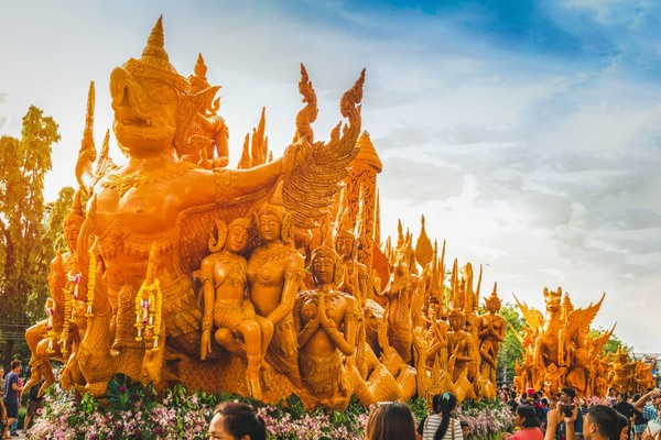 งานแห่เทียนเข้าพรรษา