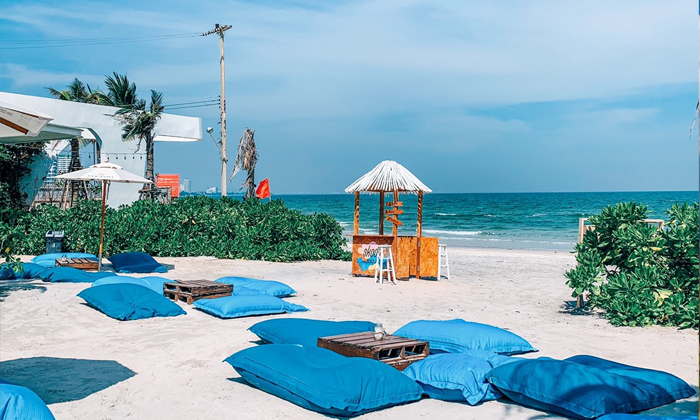 Skoop Beach Café
