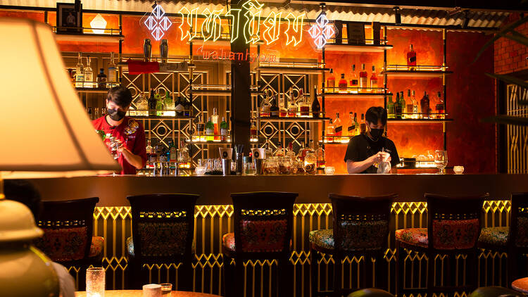 Mahaniyom Cocktail Bar